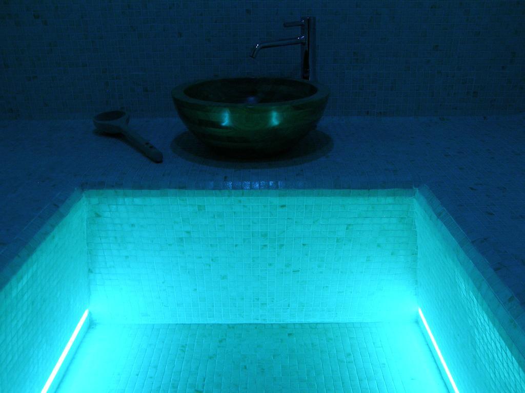 Apartments Vrdjan ツェルクニツァ エクステリア 写真